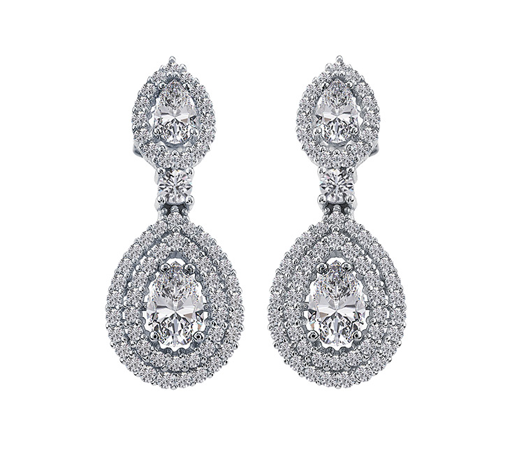 Atasay ve Swarovski® Zirconia İş Birliği: Ay Işığı Koleksiyonu