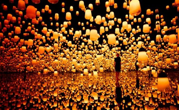 Dünyanın İlk Dijital Sanat Müzesi: teamLab Borderless