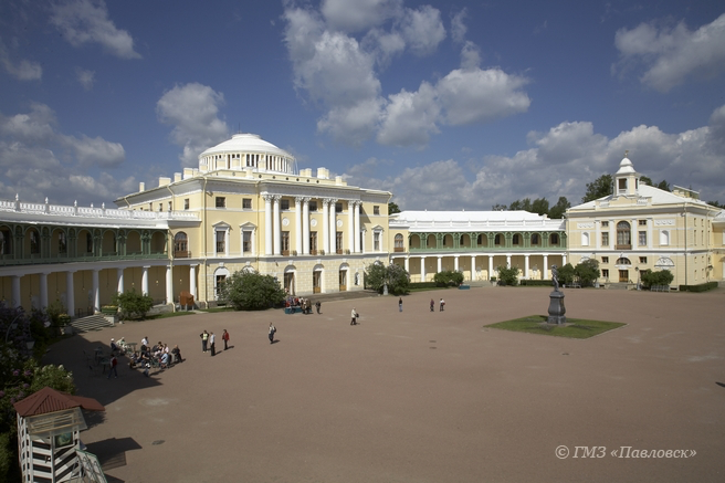 St. Petersburg Gezi Rehberi: Petr Axenoff