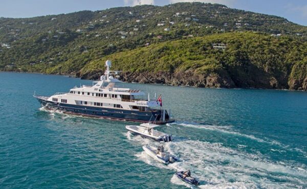 2019 Cannes Yat Festivali'nin En Büyük 10 Modeli