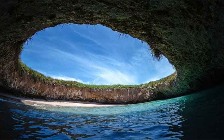 6-marieta-islands