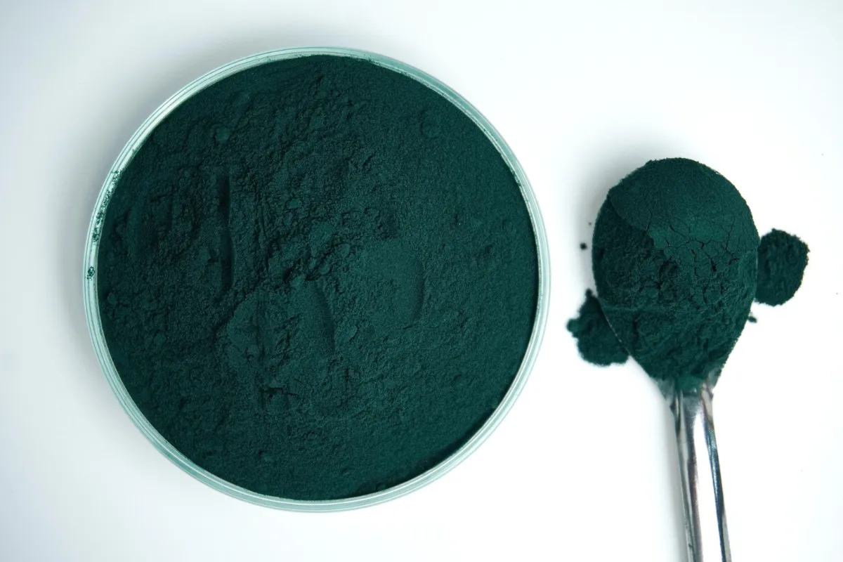 Mavi Mucize: Spirulina Nedir ve Neden Dünyanın En Güçlü Süper Besini?