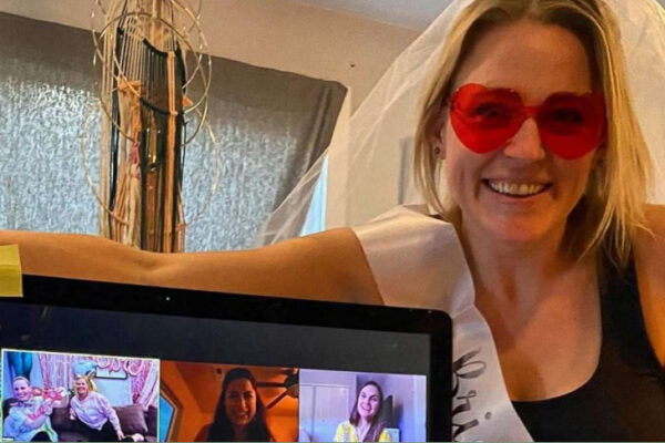 Online Bekarlığa Veda Partisi Nasıl Düzenlenir?