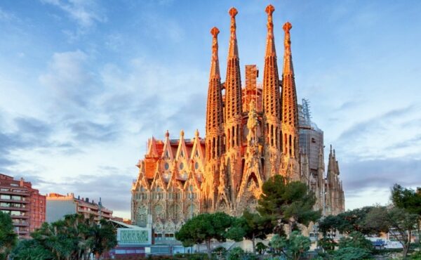 Sanal Gezi Rehberi: Dünyayı Evinizden Gezin
