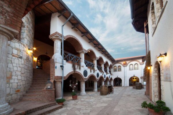 Efes Antik Kent Rehberiyle Zamanda Yolculuk