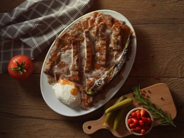 Ayhan Sicimoğlu'yla Gastronomi ve Müziğe Yolculuk