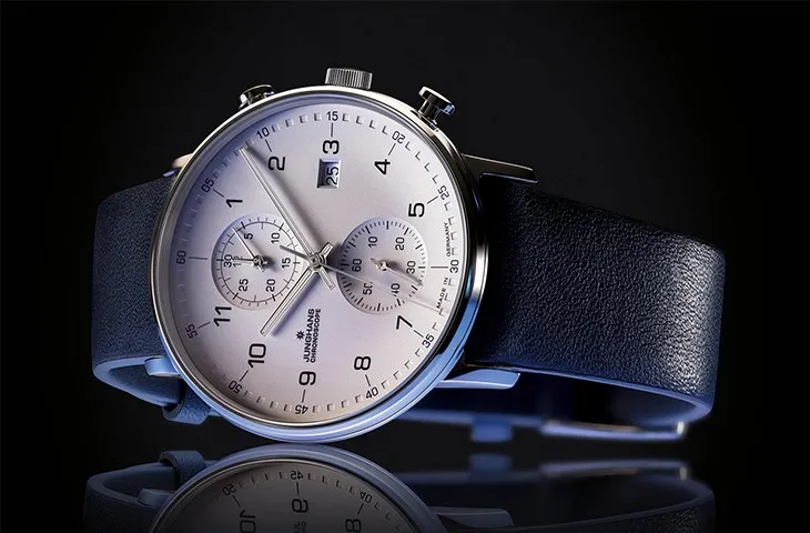 Junghans Meister Chronoscope – beyaz kadranlı, siyah deri kayışlı zarif kronograf saat.