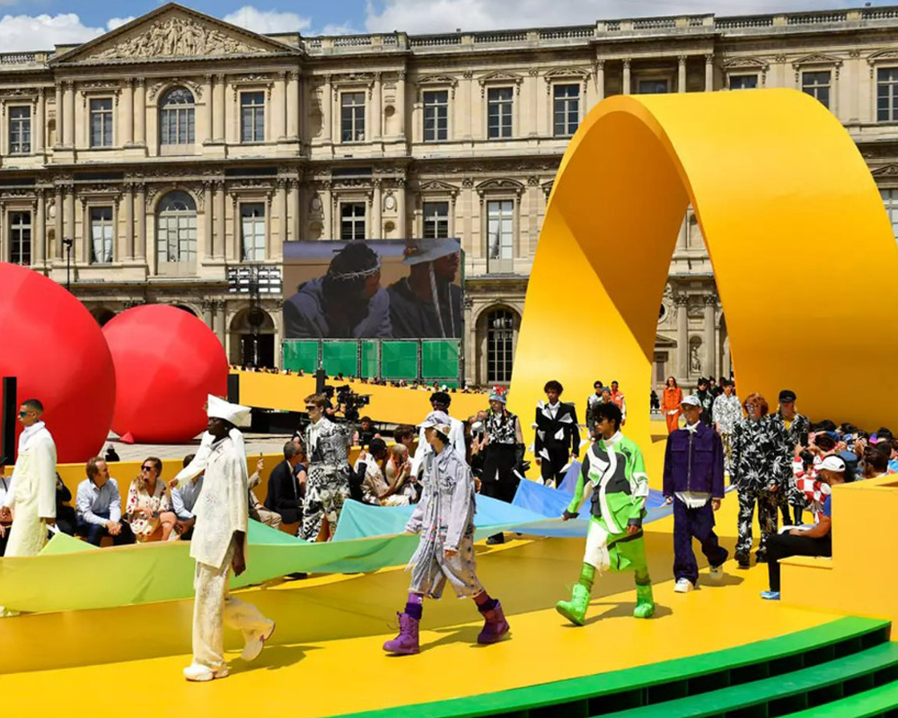 Paris Moda Haftası 2023 İlkbahar/Yaz Erkek Koleksiyonları
