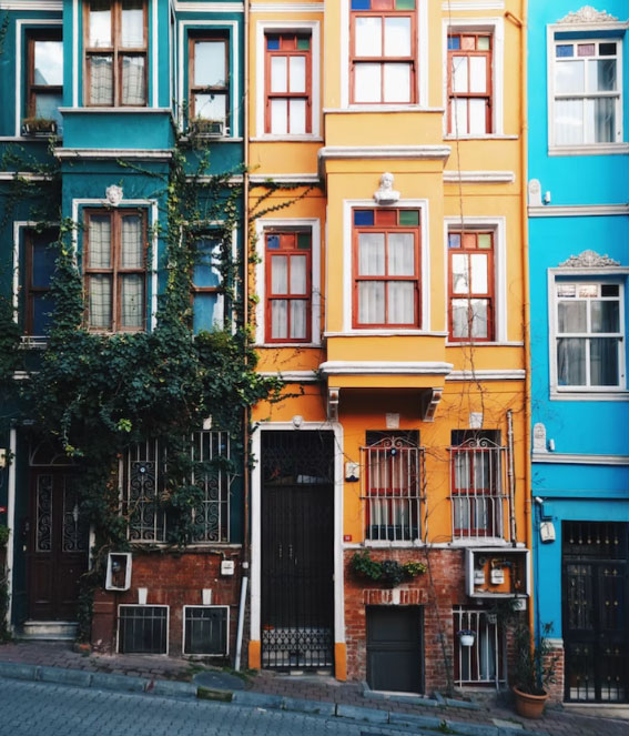 İstanbul’un Simgesel Yapıları ve Sokak Kültürü