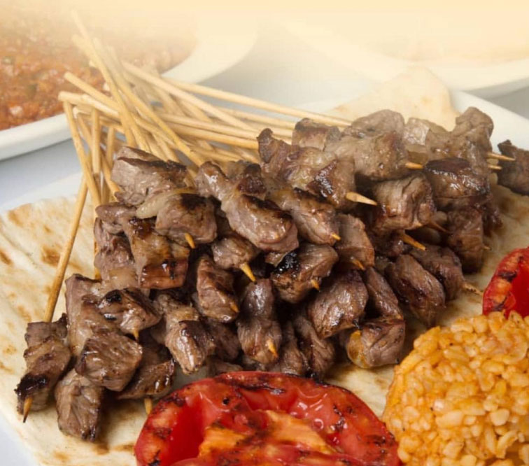 Michelin Yıldızlı Şeflerin Tercihlerinden Sokak Lezzetlerine: İzmir’in En İyi Restoranları