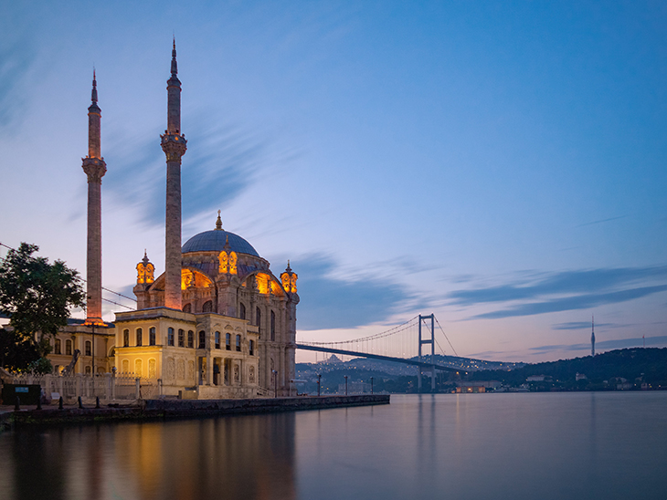 Sanatçı Sohbetleri: Annette Louise Solakoğlu