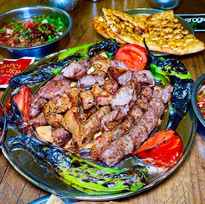 Türkiye'nin Seyahat Etmeye Değer En İyi Restoranları