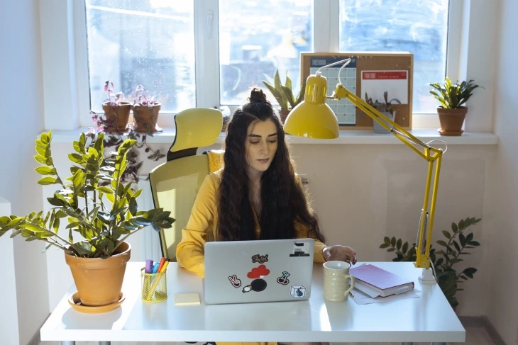 Home Office Çalışırken Işıklandırma Nasıl Olmalı?