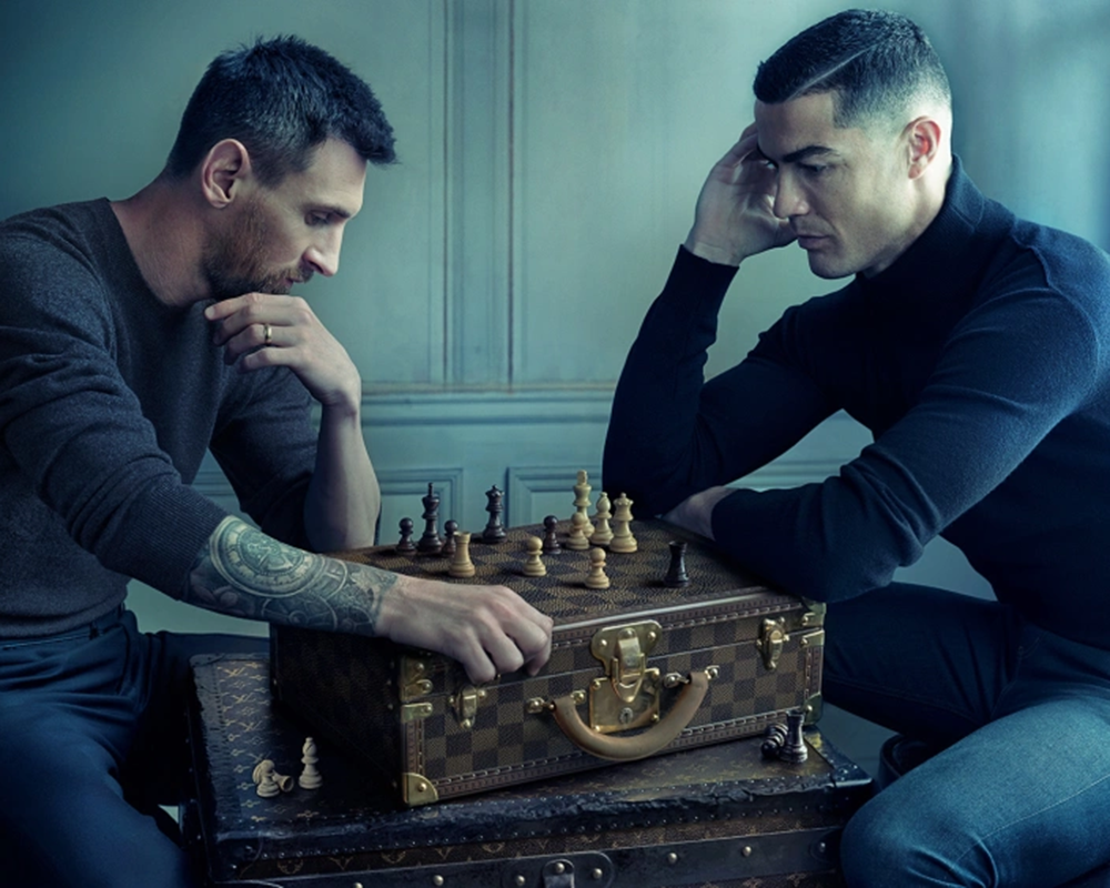 Louis Vuitton, Messi ve Ronaldo ile Şah Mat Diyor