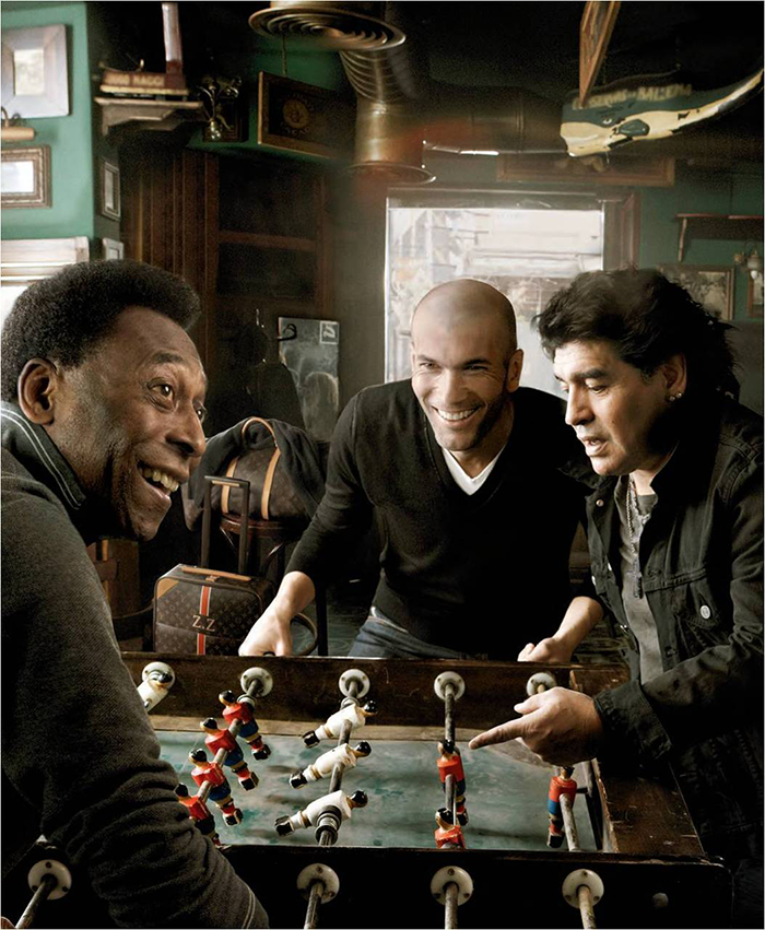 Louis Vuitton, Messi ve Ronaldo ile Şah Mat Diyor