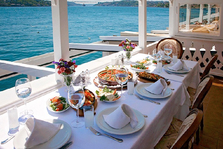 Shangri-La Bosphorus Hotel’in şefi Olivier Pistre’nin Restoran Önerileri