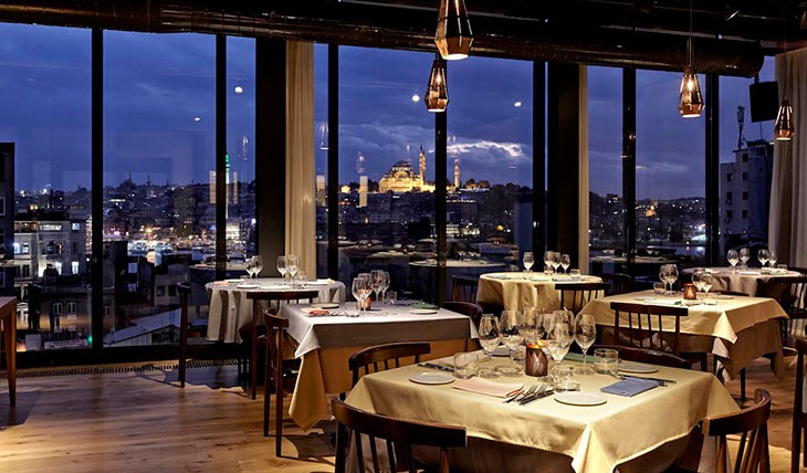 Shangri-La Bosphorus Hotel’in şefi Olivier Pistre’nin Restoran Önerileri
