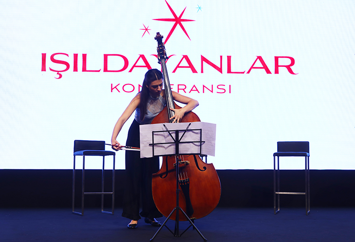 İlham Veren İsimler IŞILDAYANLAR KONFERANSI’NDA Birlikte Işıldadı