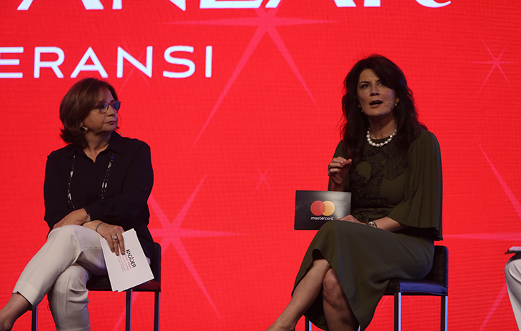 İlham Veren İsimler IŞILDAYANLAR KONFERANSI’NDA Birlikte Işıldadı