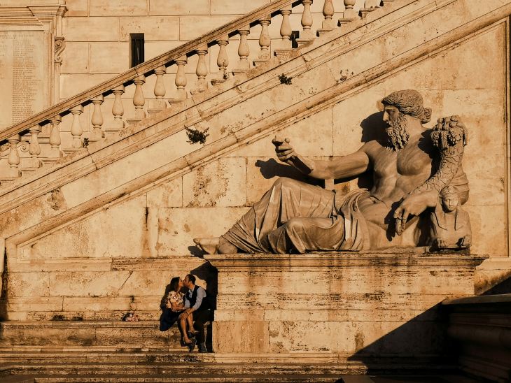 Dünyanın En Romantik Destinasyonları: Aşkı Seyahate Çeviren Rotalar