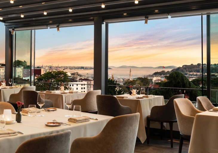 İstanbul’un En Büyüleyici Manzarasına Sahip Restoranları