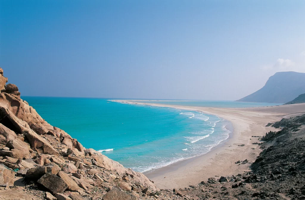 Socotra Adası sahil.