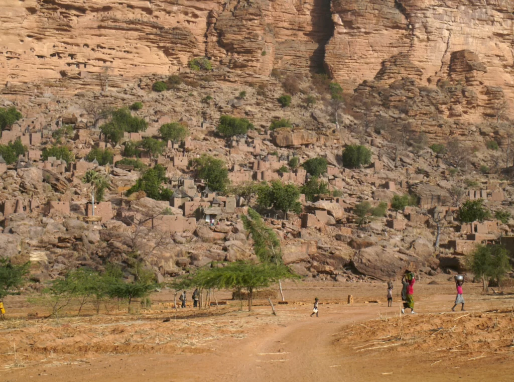 Bandiagara Uçurumu görünümü.