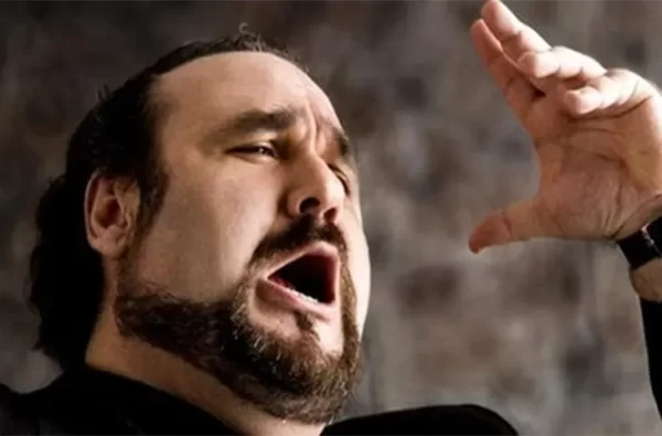 Hakan Aysev 