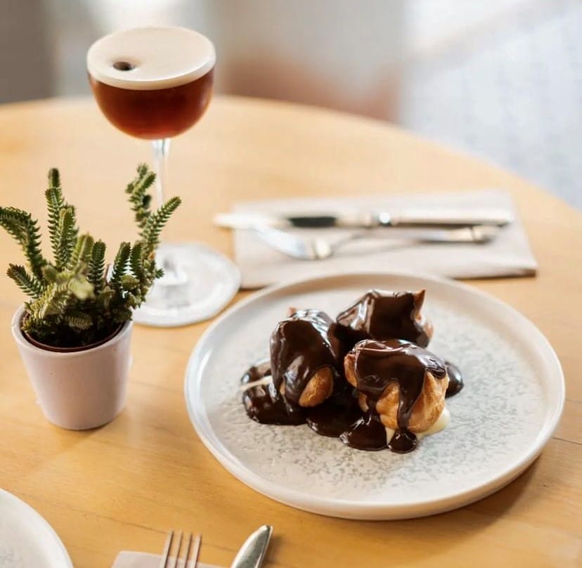 Yalıkavak'ın Fun Dining Noktası: AltÜst