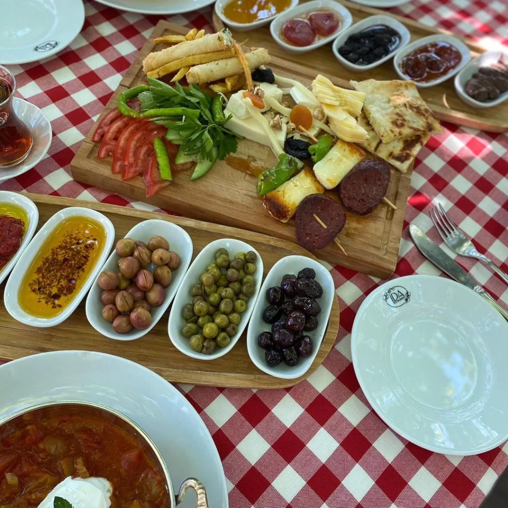 Bozcaada'nın En İyi Mekanları