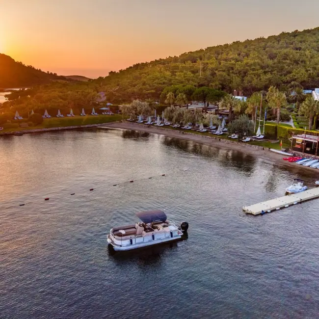 Cunda, Ayvalık'ın En İyi Restoran ve Otelleri