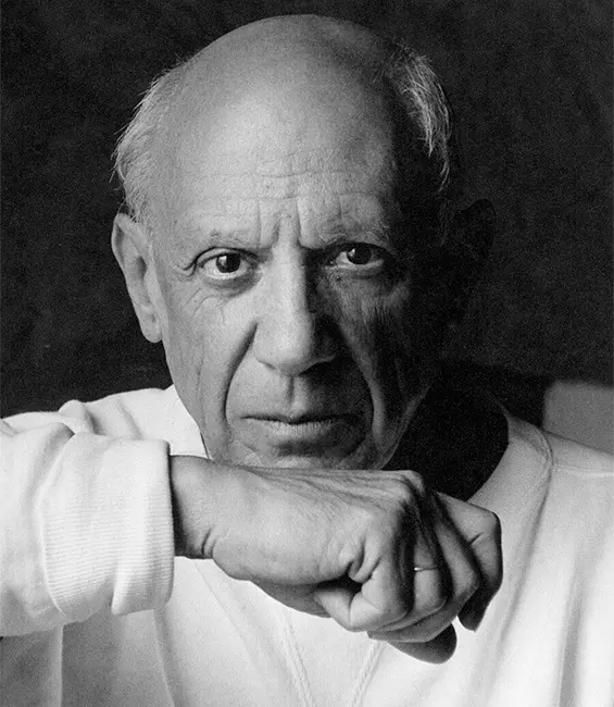 Sanatçı Pablo Picasso'nun siyah beyaz portesi.