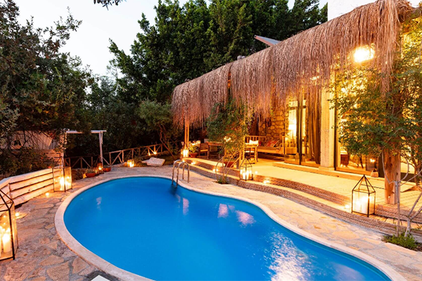 Doğanın İçinde ve Romantik: Nautical Hotel