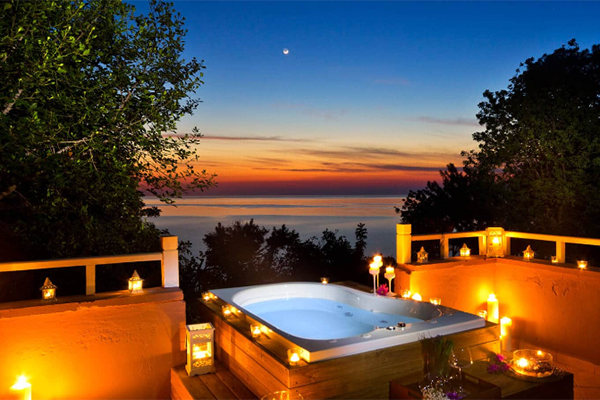 Doğanın İçinde ve Romantik: Nautical Hotel