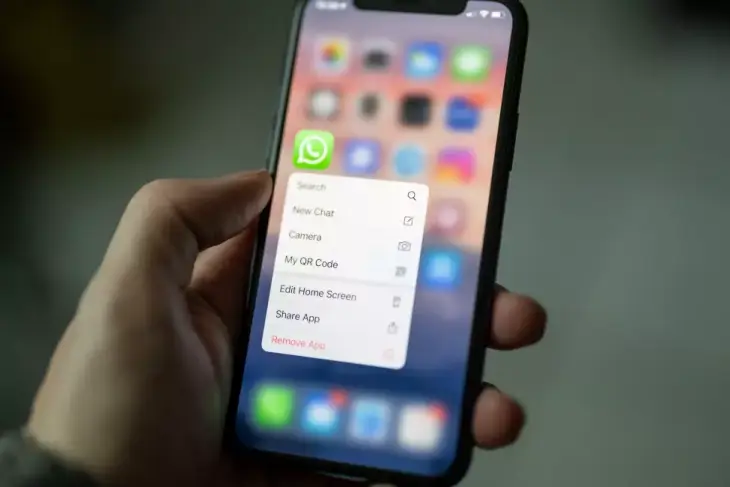 WhatsApp'ın Yeni Sticker Özelliği