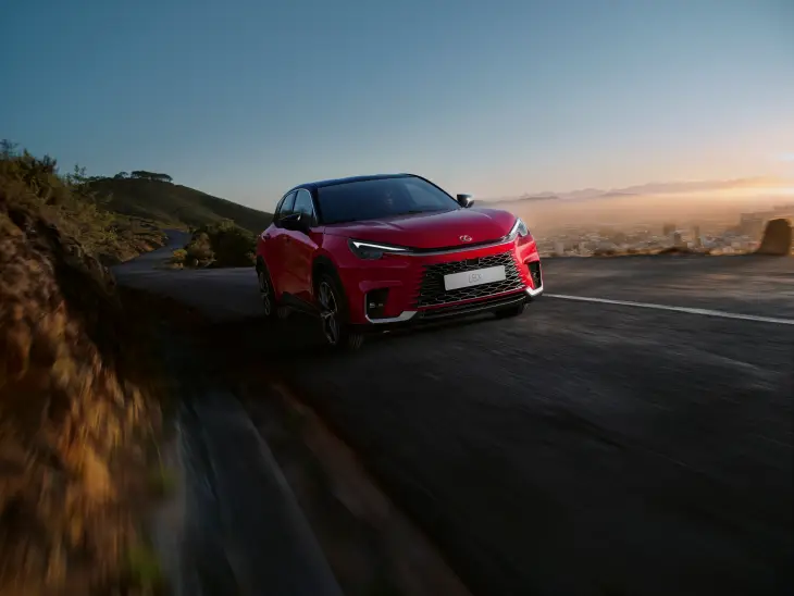 Lexus LBX Hakkında Bilmeniz Gerekenler