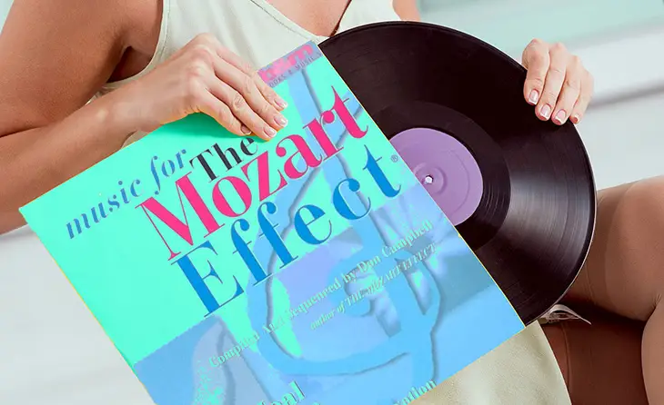 The Mozart Effect albüm kapağı ve plak, bebek zekası için müzik.