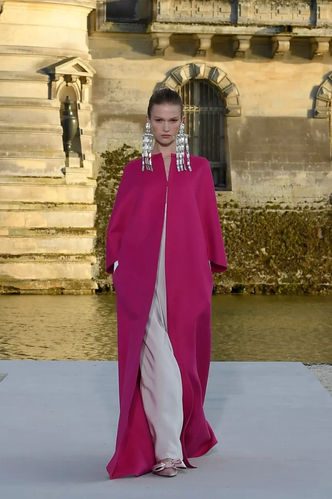 Valentino'dan Bir Metafor: “Un Château”