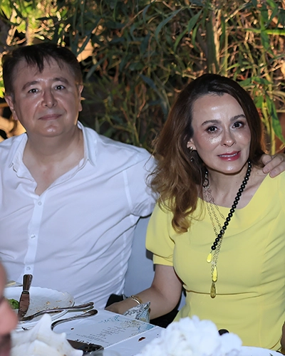 Azur'da Harika Bir Yaz Akşamında Misafirlerimizle Bir Arada