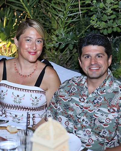 Azur'da Harika Bir Yaz Akşamında Misafirlerimizle Bir Arada