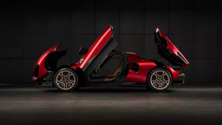 Alfa Romeo 33 Stradale: Efsanenin Yeniden Doğuşu
