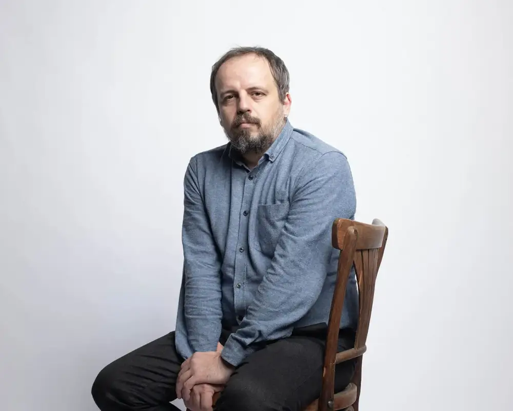 Yazar Sohbetleri: Mahir Ünsal Eriş