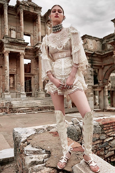Türk Moda Tasarımcıları: Zeynep Tosun