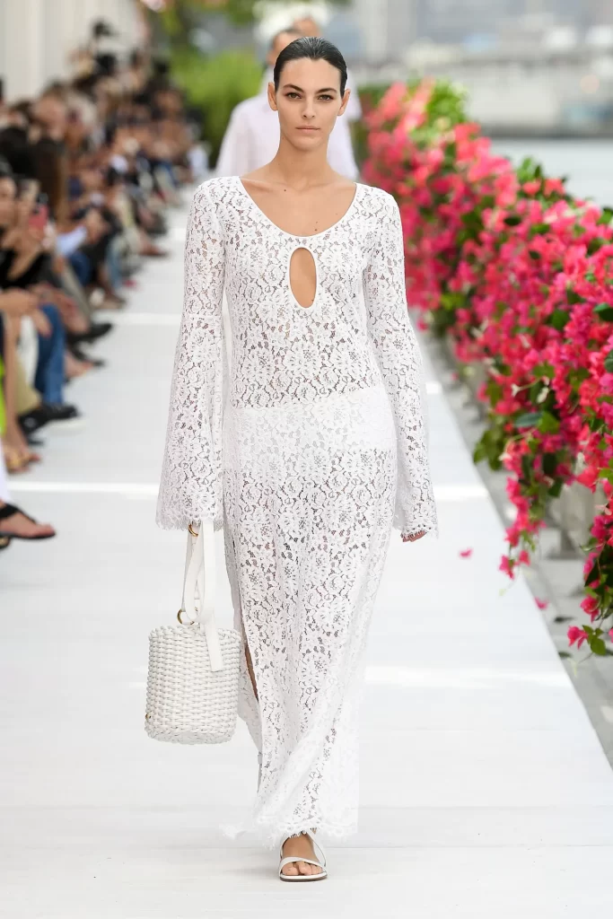 2024 İlkbahar Yaz New York Moda Haftası Koleksiyonları