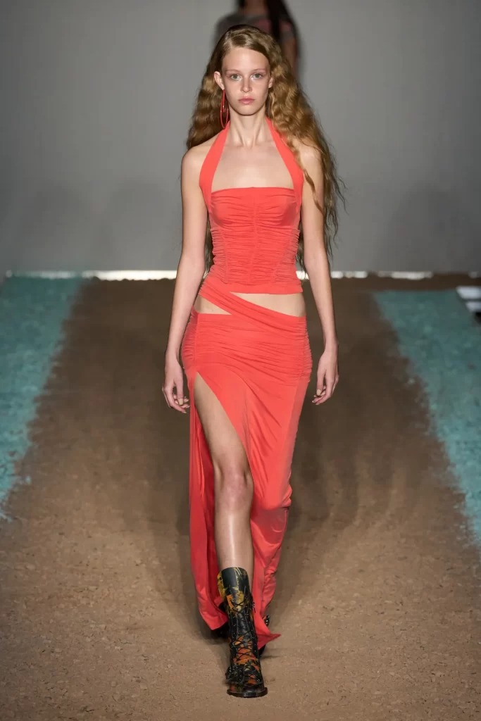 2024 İlkbahar Yaz Londra Moda Haftası Koleksiyonları