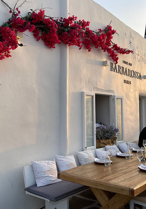Paros Ada Rehberi: Nerede Kalınır, Ne Yenir, En İyi Plajlar ve Alışveriş Noktaları