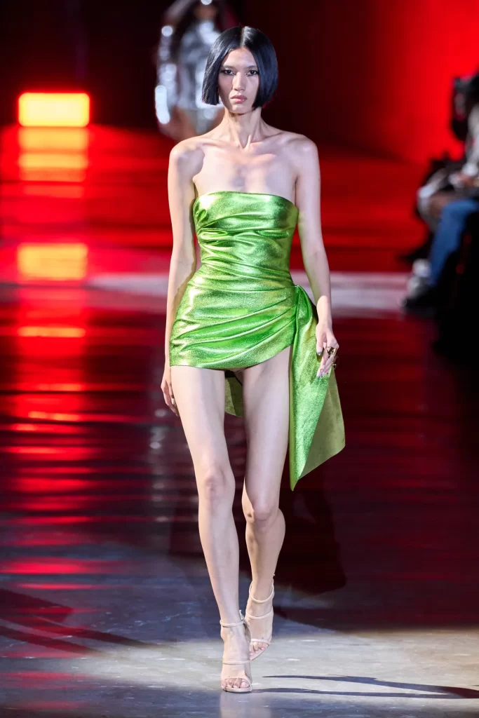 2024 İlkbahar Yaz New York Moda Haftası Koleksiyonları