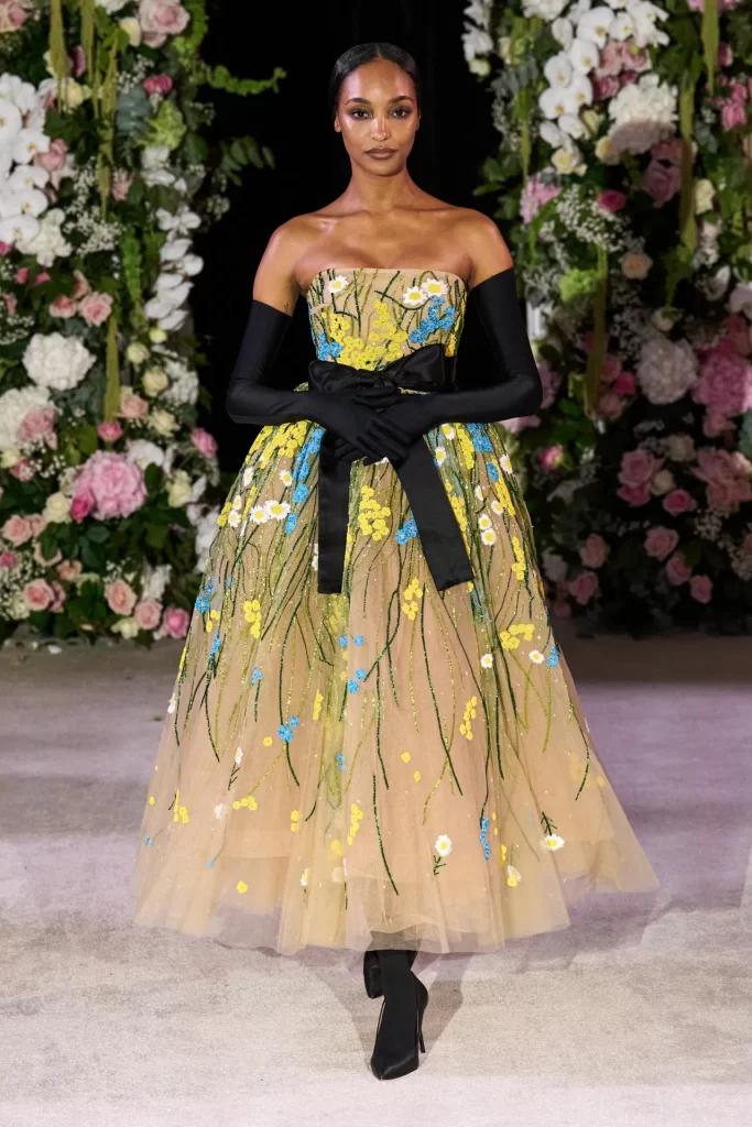 2024 İlkbahar Yaz Londra Moda Haftası Koleksiyonları