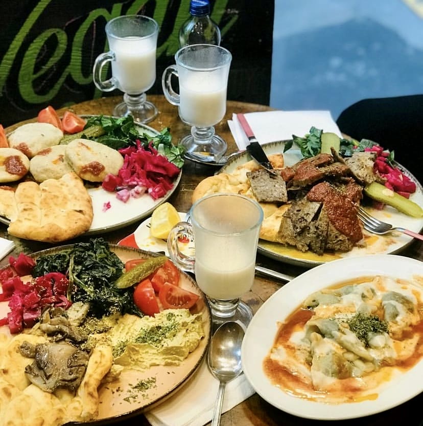İstanbul’daki En İyi Vegan Restoranlar: Bitkisel Mutfağın Öne Çıkan Adresleri