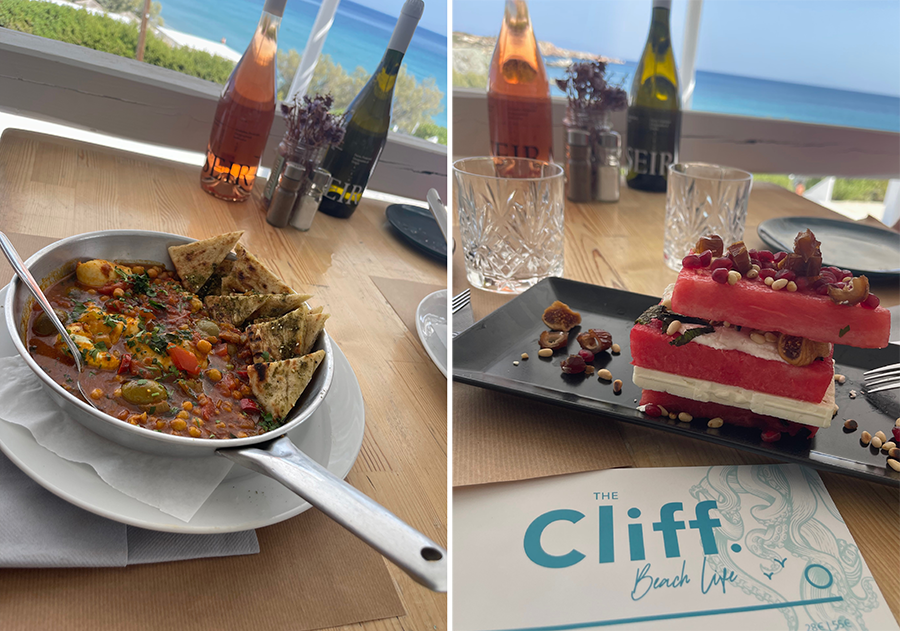 Paros adasının eşsiz deniz manzarasına hakim The Cliff restoranında, masaya servis edilmiş bol baharatlı nohutlu balık buğulaması yanında üçgen pideler ve karpuz dilimleri arasına peynir, nar, kuru incir ve çam fıstığıyla süslenmiş serinletici bir lezzet sunumu, Paros seyahat rehberi için unutulmaz bir deneyimi yansıtıyor.